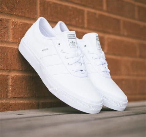 adidas skor outlet|adidas originals shoes all white.